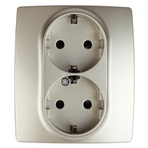 12-2104-04 ��� ������� 2X2P+E Schuko �� ��������, 16��-250�, ���12, ������� (6/60/1680)